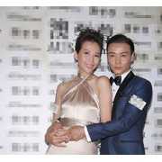 蔡少芬当老公面裸玉背 夫妻档捞金自曝吵架 (9)